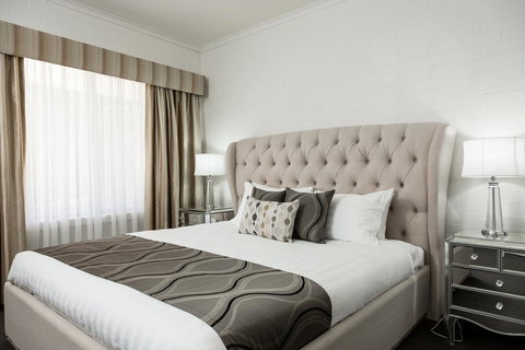 Blazing Stump Motel & Suites - C Tourism 24