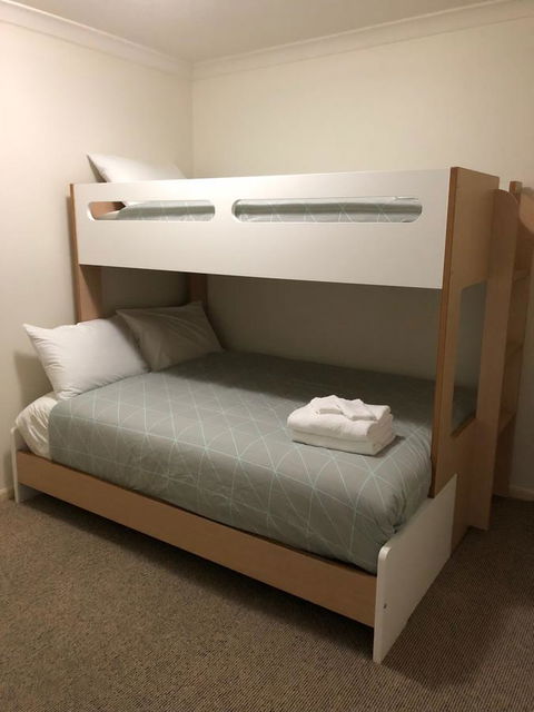 Lifestyle Apartments At Ferntree - C Tourism 9