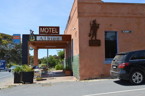 The Albion Motel Castlemaine - C Tourism 6