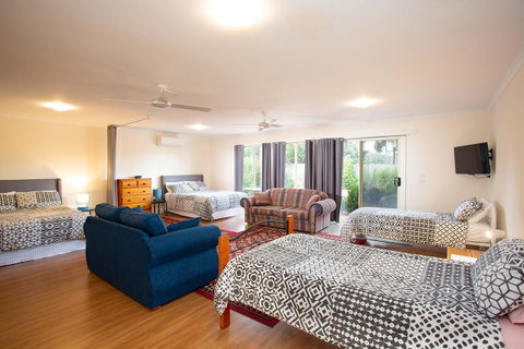 Austral Place 88 Via Merri River - C Tourism 15