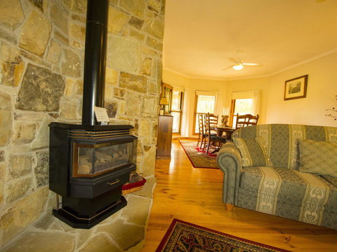 Angel's Rest - C Tourism 8