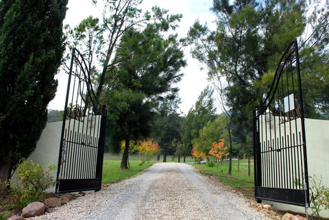 Deville At Healesville - C Tourism 12