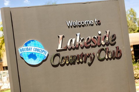 Lakeside Country Club - C Tourism 8