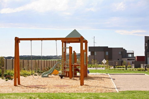 Twenty Five Coast - C Tourism 12