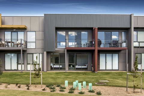 Twenty Five Coast - C Tourism 5