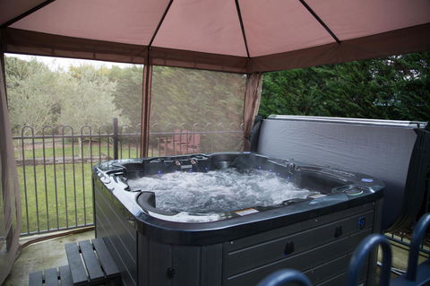 Airleigh-Rose Cottage - C Tourism 20
