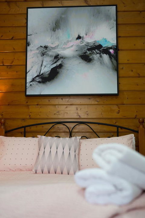Airleigh-Rose Cottage - C Tourism 27