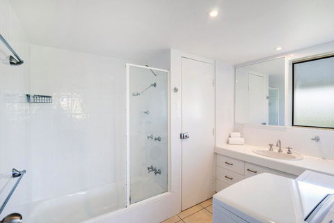 Sunseeker Holiday Apartments - C Tourism 27