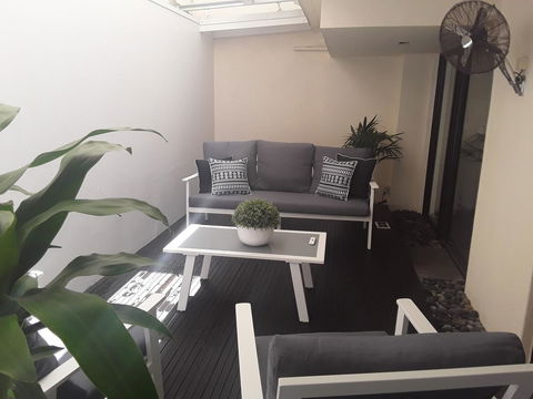 Sunseeker Holiday Apartments - C Tourism 12