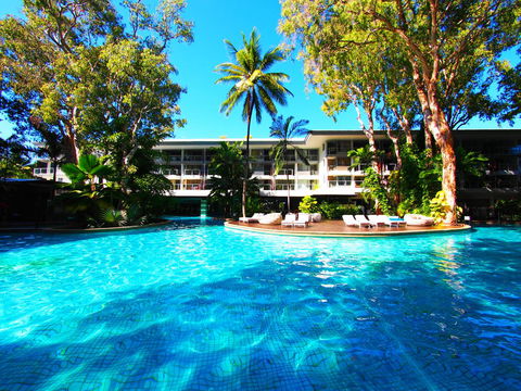 Drift Palm Cove - C Tourism 13