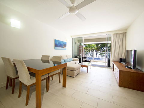 Drift Palm Cove - C Tourism 17
