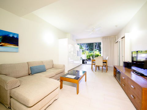 Drift Palm Cove - C Tourism 7