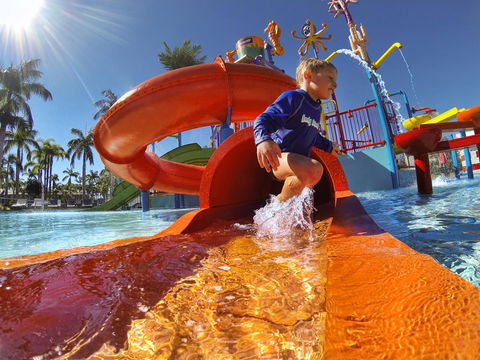 Oaks Sunshine Coast Oasis Resort - C Tourism 8