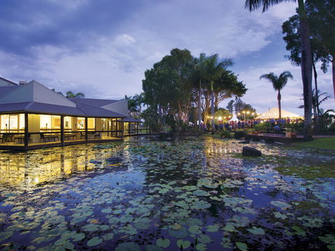 Oaks Sunshine Coast Oasis Resort - C Tourism 21