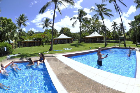 Nomads Airlie Beach - C Tourism 26