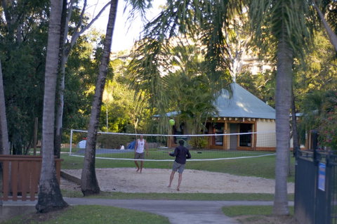 Nomads Airlie Beach - C Tourism 8
