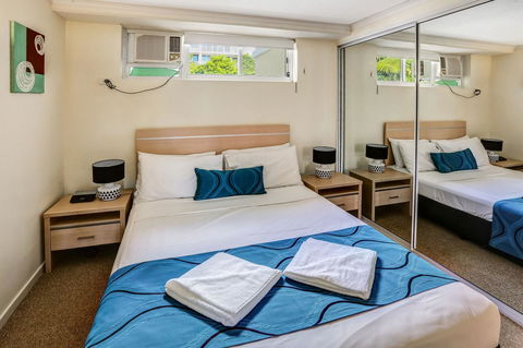 On The Beach Apartments - C Tourism 8
