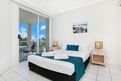 On The Beach Apartments - C Tourism 22