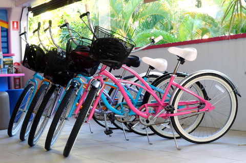 By The Sea Port Douglas - C Tourism 6