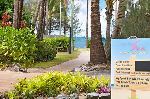 By The Sea Port Douglas - C Tourism 26