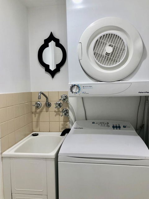 NOMAD - Luxe Apartment - C Tourism 40