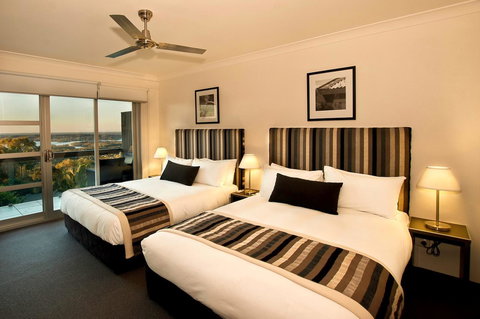 Mercure Clear Mountain Lodge - C Tourism 23