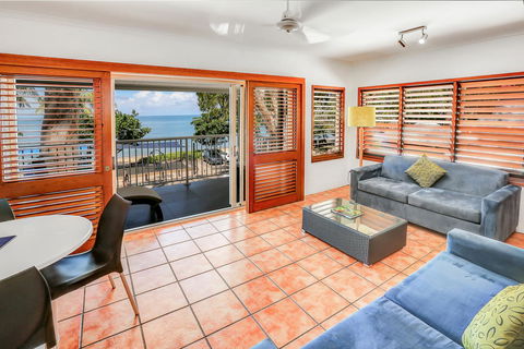 Paradise On The Beach Resort - C Tourism 12