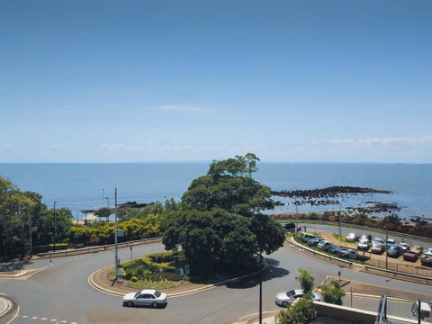 Oaks Redcliffe Mon Komo Suites - C Tourism 2