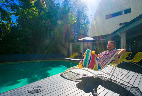 Rainbow Bay Backpackers - C Tourism 8