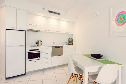 Netanya Noosa Beachfront Resort - C Tourism 20