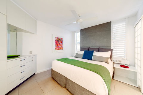 Netanya Noosa Beachfront Resort - C Tourism 10