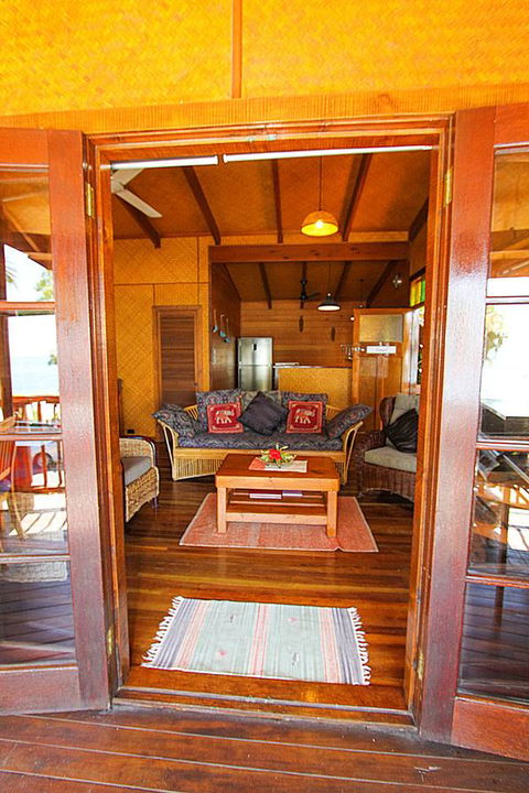 1770 Beach Shacks - C Tourism 7