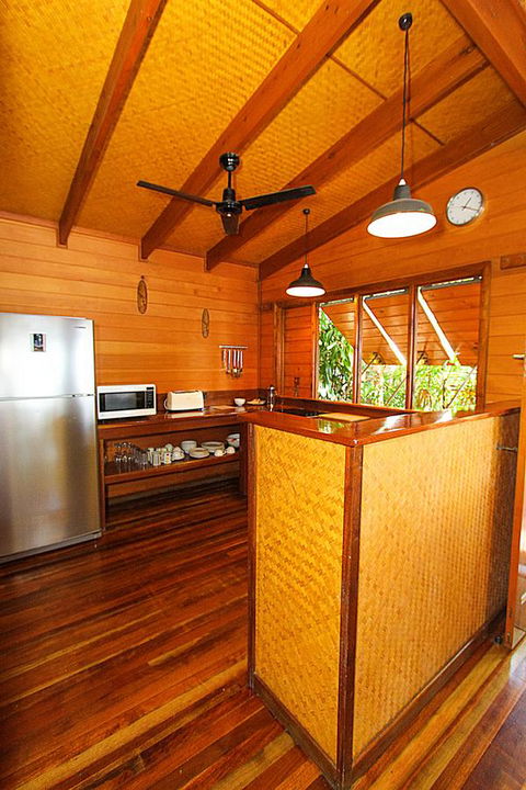 1770 Beach Shacks - C Tourism 6