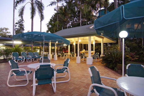 Agincourt Beachfront Apartments - C Tourism 7