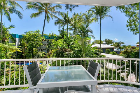 Agincourt Beachfront Apartments - C Tourism 4