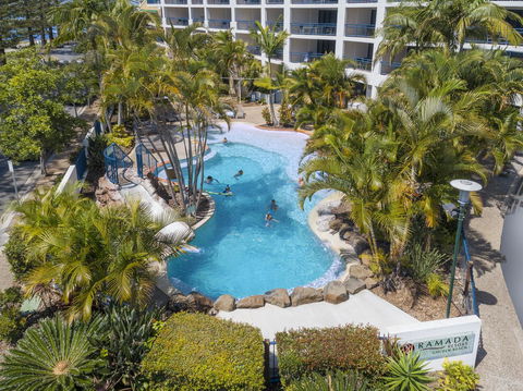 Ramada Resort By Wyndham Golden Beach - C Tourism 0