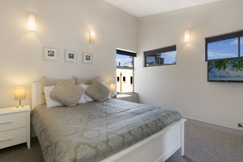 Redvue Holiday Apartments - C Tourism 32