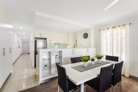 Redvue Holiday Apartments - C Tourism 4