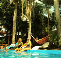 Mad Monkey Backpackers Cairns - C Tourism