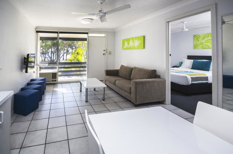 The Beach Motel Hervey Bay - C Tourism 35