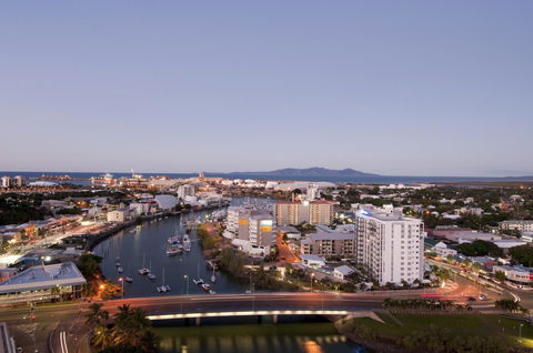 Hotel Grand Chancellor Townsville - C Tourism 35