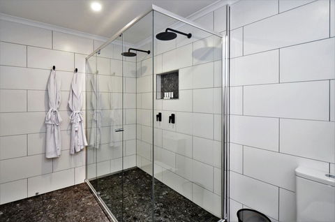 Hotel Grand Chancellor Townsville - C Tourism 7