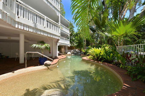 The White House Port Douglas - C Tourism 20