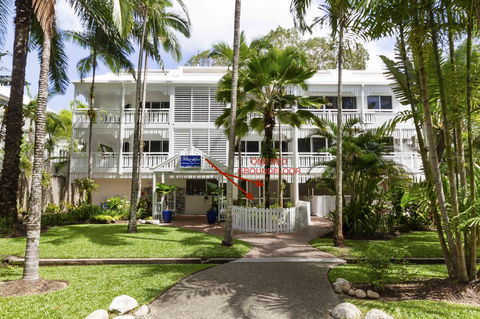 The White House Port Douglas - C Tourism 1