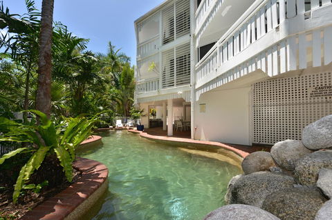 The White House Port Douglas - C Tourism 18