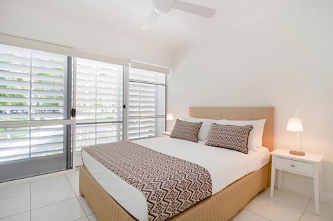 The White House Port Douglas - C Tourism 26