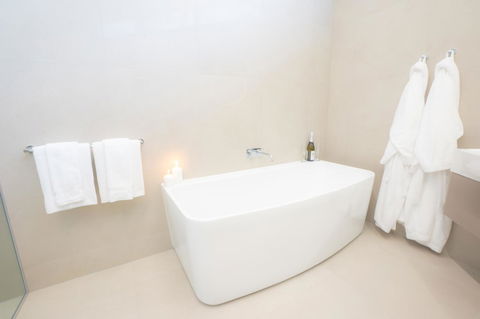Pacific Hotel Cairns - C Tourism 23