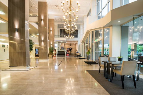 Pacific Hotel Cairns - C Tourism 8