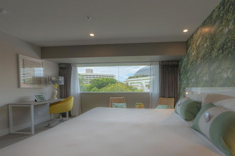 Pacific Hotel Cairns - C Tourism 26