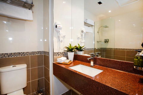 Madison Plaza Townsville - C Tourism 12